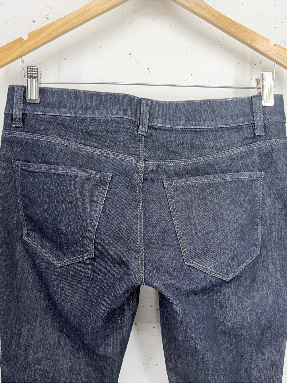Ann Taylor Women’s size 4 Modern Fit Slim Straight Dark Wash Jeans - Picture 6 of 11